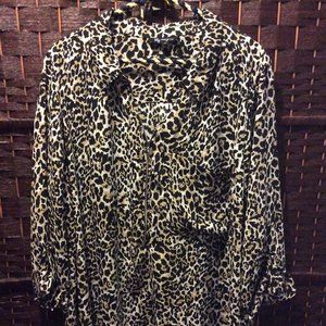 Ladies Size: 2X - Animal Print Blouse w/ Zipper Detail